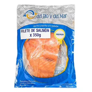 Filete De Salmon Del Rio Y Del Mar