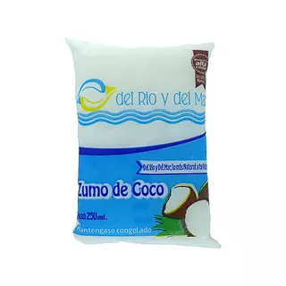 Zumo De Coco Del Rio Y Del Mar